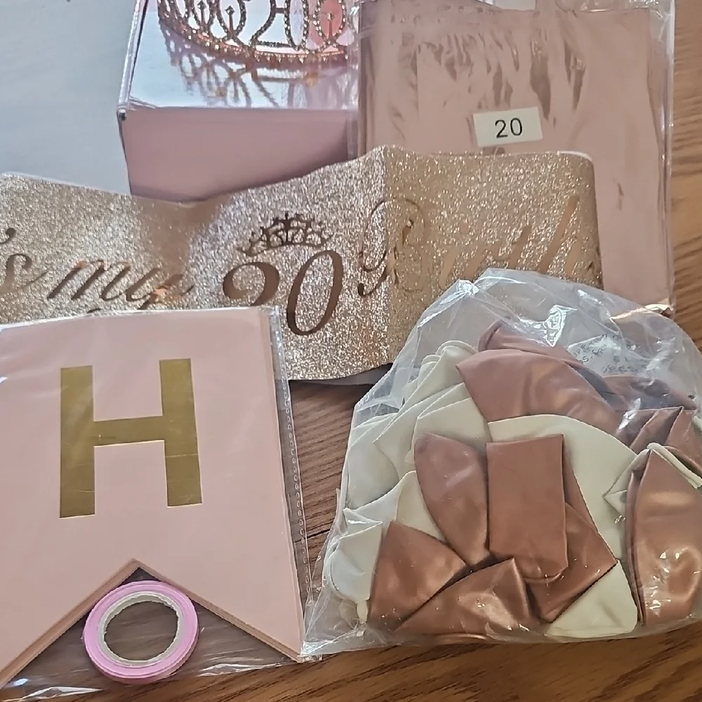 20TH BIRTHDAY Rose Gold Birthday Party Decoration Set